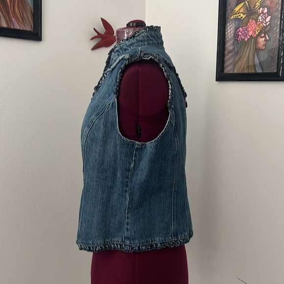 Ruffle Jean vest, Victorian style, clasp front, Jean vest, sale, vest - Picture 5 of 14